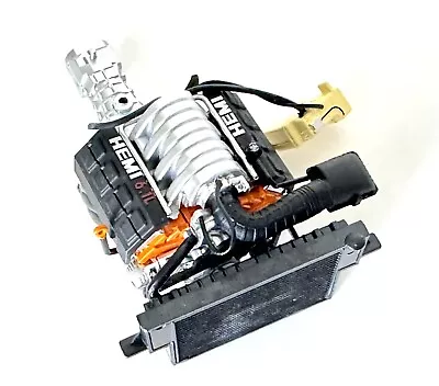 HEMI V8 6.1 Engine & Transmission 1:18 Highway 61 / ACME • $45