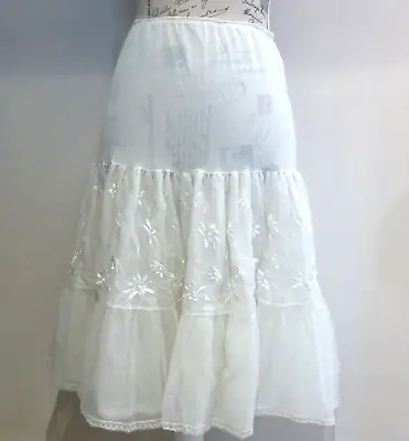 Vintage 60s Boho Hippie Cream Floral Embroidered Net Petticoat Waist 26  Size 10 • £18