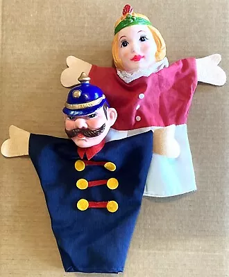 $19.95 • Buy Set Of 2 Mr. Rogers Neighborhood PBS Theatre Hand Puppets Queen / Queen Police