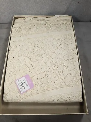 Vtg Seranton Ivory Quaker Lace Table Cloth Cameo #4 Size 70 X90  Soil Release • $39.98