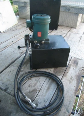 $295 • Buy 1HP RELANCE Hydraulic 2-Stage Pump, 3phase,with Tank, 2-way Valve,10' Hoses