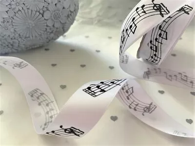 MUSIC NOTE - Musician Notes Instruments Black On White Satin Ribbon - 20mm  • £5.75