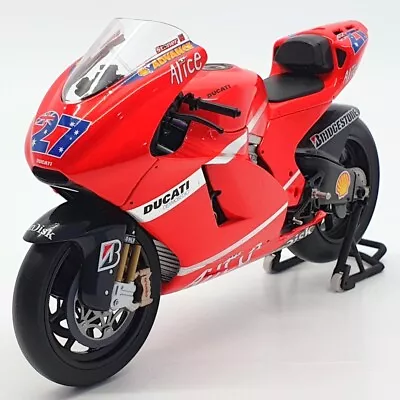 Minichamps 1/12 Scale Motorcycle 122 070027 - Ducati Desmo 16 GP7 Casey Stoner • £149.99