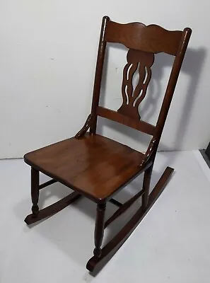 Vintage/Antique Petite Ladies Sewing Wood Rocking Chair Queen Anne Chippendale • $148.50