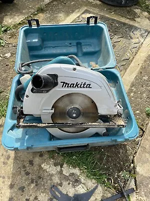 Makita 5704r Circular Saw 110v • £45