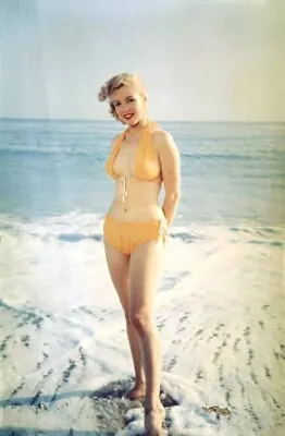 Beautiful MARILYN MONROE 5X7 Glossy Photo • $7.99