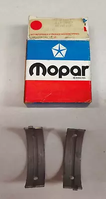 OEM NOS Mopar Main Bearing # 4173757 • $14.99