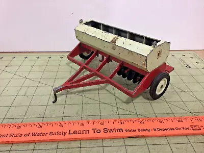 1/16 Vintage International End-wheel Grain Drill  NO RESERVE • $14.95