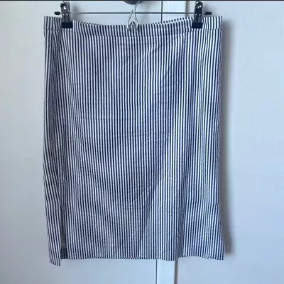 J.CREW Womens The Pencil Skirt 4 Seersucker Stripe Blue White • $20