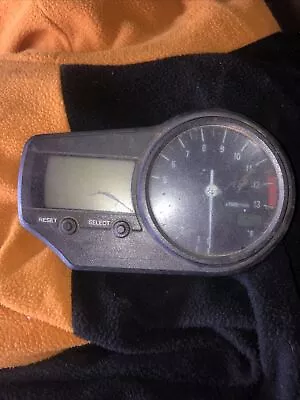 1998-2001 YAMAHA YZF R6 OEM Gauges Speedo Tach Cluster Speedometer • $99.99