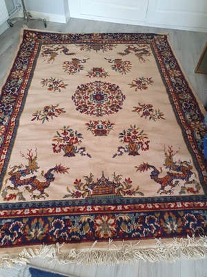 £75 • Buy LARGE ORIENTAL PATTERNED WOOL RUG, Dragons, Pagoda, Floral