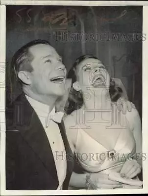 1937 Press Photo Joe E. Brown And Martha Raye At Screen Actors' Ball Hollywood • $19.99