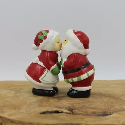 Mr & Mrs Santa Claus Kissing Salt Pepper Shaker Set - Christmas - Ceramic  • $12