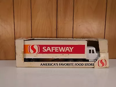 Vintage Safeway Grocery Store Semi Truck Tractor & Trailer • $40