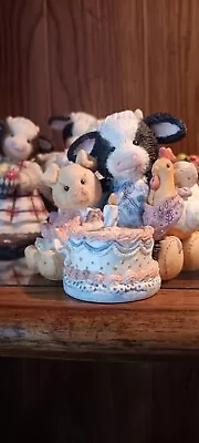 Enesco MARY's MOO MOOs Cow Figurine Butter Cream Wishes 627747 1993 Cake Pig Hen • $6