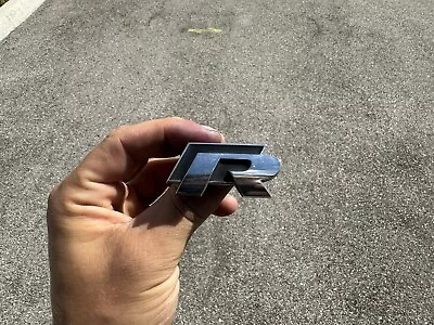 $32.99 • Buy Volkswagen Vw Golf Mk7 R Line Front Badge Bracket 5g0853957j
