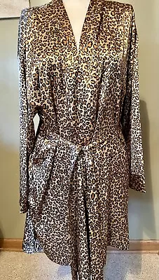 Victoria’s Secret Blue Cheetah Print Robe Tie Pockets Size One Size • $15