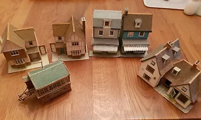 00 Gauge Card Buildings • £20