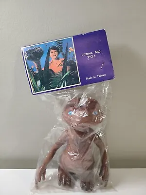 E.T. Vinyl Figure 6  1980's Rare New Old Stock Made In Taiwan Sealed • $139.99