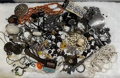 Crafter’s Junk Jewelry Grandma’s Jewelry Drawer Broken Jewelry Parts BAG 1 • $25