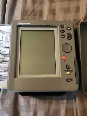 Raymarine Raytheon RC425 RAYCHART Chartplotter Marine GPS Display W/mount Cover • $100