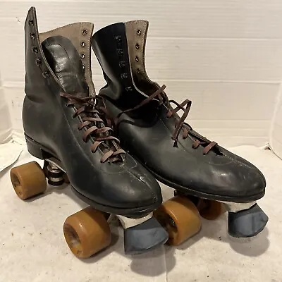 Vintage Men's CHICAGO Roller Skates Black Leather Boot Size 10 • $50