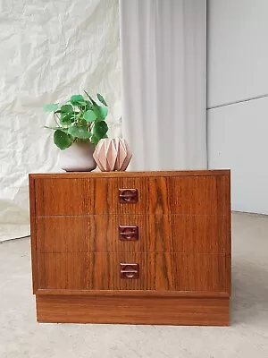 Vtg Mid Century Danish Rosewood Compact Chest Of Drawers Bedside Scandi #2478 • £245