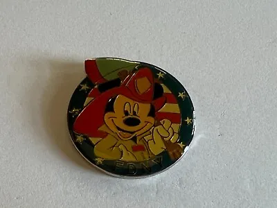 NY Disney Galleries - FDNY Mickey Fireman Disney Pin 8609 • $9