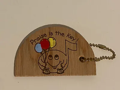 “Praise Is The Key” Hand Painted Wooden Souvenir Keychain Key Ring Music Note • $6.80