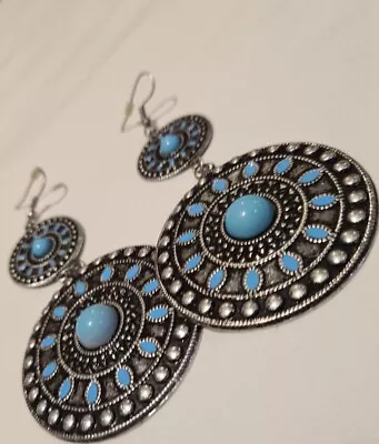 Chandlier Vintage Dark Silver Tone Metal & Turquoise Detail Hook Earrings Discs  • £6.50