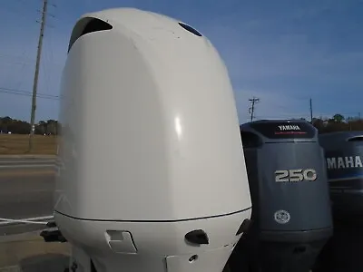 Used 2013 30  Yamaha 350hp 4 Four Stroke Outboard Boat Motor F350 350 Hp • $11007.50