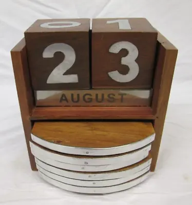 £10 • Buy Wooden Set Of Coasters And Date Block Calendar Decoration