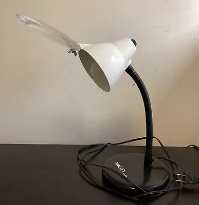 Vintage  Big Eye  Magnifying Desk Lamp Goose Neck • $24