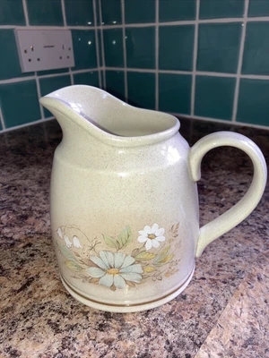 £8 • Buy Royal Doulton Lambethware Florinda  Milk Jug Good Condition