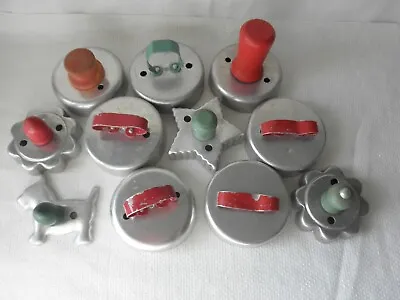 $9.99 • Buy Approx. 50 Vintage Cookie Cutters  -  X-mas,  Chicken,  Santa,  Dog