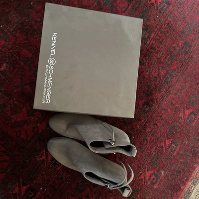 £15 • Buy Kennel And  Schmenger Grey Nubuck Mid Heel Ankle Boots Size 6