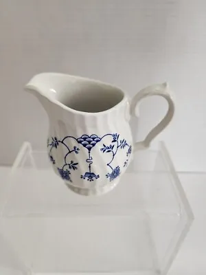 MYOTT FINLANDIA Blue & White Creamer 3 5/8  • $8