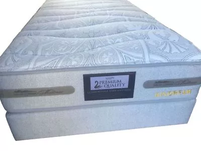 $489 • Buy Sleepy Queen Size  Bed Ensemble (mattress And Base)