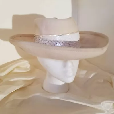 Vintage Sonni San Francisco 100% Felted Wool Hat Cream White Sequin Band 22  • $24.17