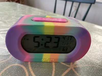 Smiggle Kid’s Talking Alarm Clock • £10