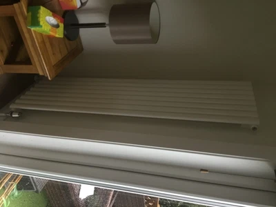 £100 • Buy Milano Aruba Designer Radiator. Small Chip, 1p Size, In Paint At Bottom.