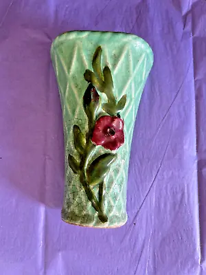 Vintage Morton Pottery Wall Pocket Vase Green Diamond Weave Maroon Flowers 7  • $19.94