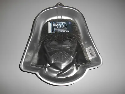 New 2012 Wilton STAR WARS Darth Vader Birthday Party CAKE PAN Mold #2105-3035 • £24.58