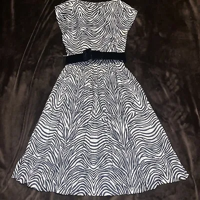 Vtg 1950’s 60s L’Aiglon Zebra Stripe Full Pleated Skirt Dress Black & White Belt • $74.99