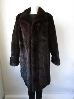 Women's Sz 8/10  Superb Real Mink Fur Coat  Medium CLEARANCE SALE!! 💰 • $350