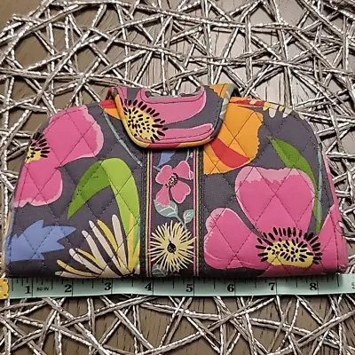 Vera Bradley | Jazzy Blooms Kiss 'n Snap Wallet • $18