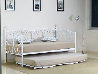 2ft6 3ft Day Bed And Trundle With Crystal Finials In Black Or White • £181.99