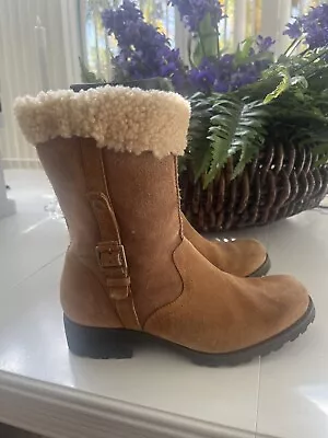 UGG BOOTS #1918 Chestnut Belleuve Suede Sheepskin Womens Sz 9 • $48.50