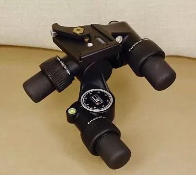 Manfrotto 405 3-Way Geared Pan-And-Tilt Tripod Head Excellent Condition • $274.99