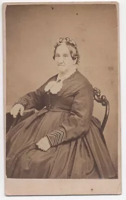 ANTIQUE CDV CIRCA 1860s KEELY OLD LADY IN FANCY DRESS PHILADELPHIA PENNSYLVANIA • $12.99